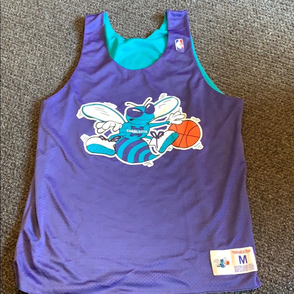 Mitchell n Ness Charlotte Hornets Reversible Tank
